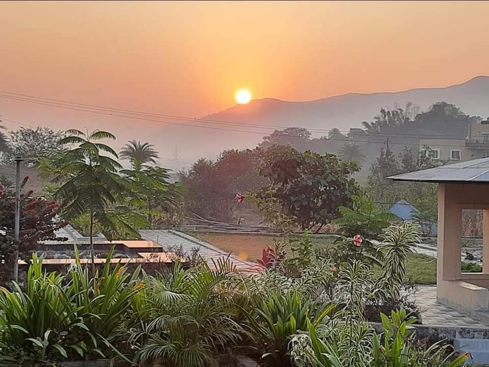 Royal Meadows - Igatpuri Bungalow C Exteriér fotografie